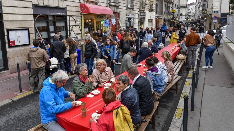 La Nuit des Tables de Nantes : 70 restaurateurs vous invitent à déguster un plat mitonné spécialement (ici, l’édition 2019 © Stéphan Ménoret).